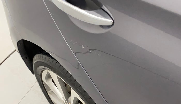 2016 Hyundai Elite i20 ASTA 1.2, Petrol, Manual, 1,19,567 km, Right rear door - Slightly dented