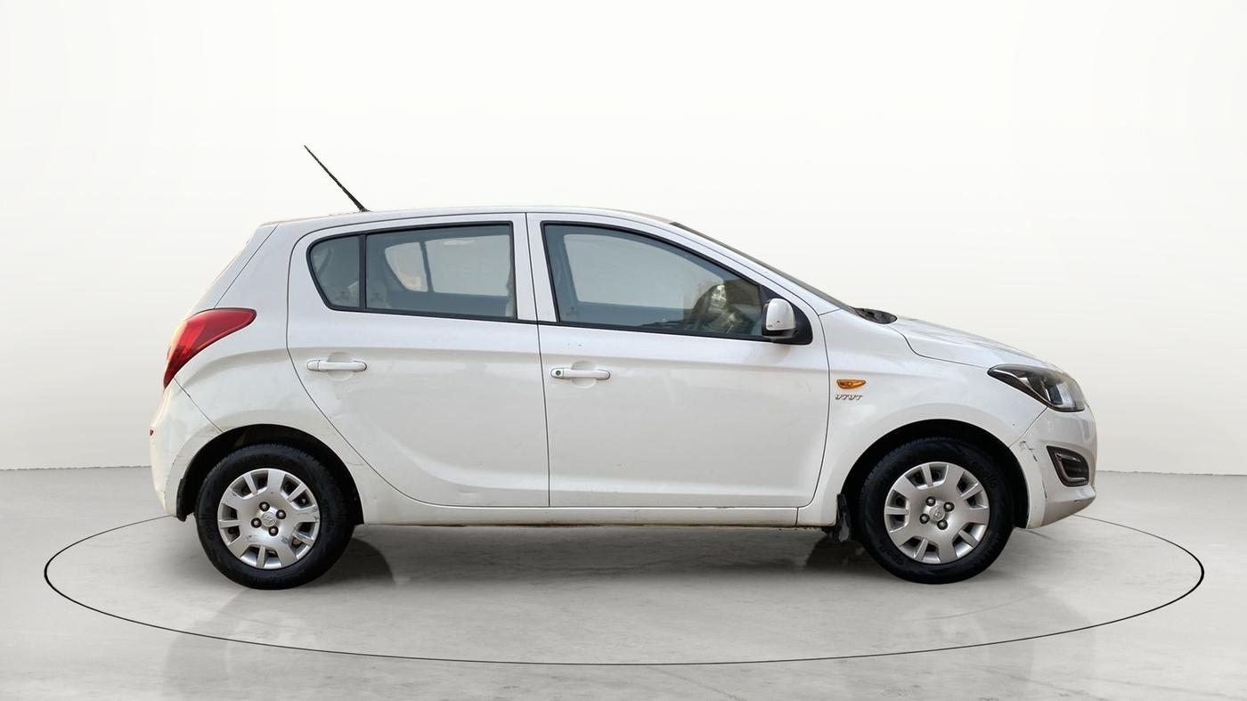 2012 Hyundai i20 MAGNA 1.2, Petrol, Manual, 55,081 km, Right Side View