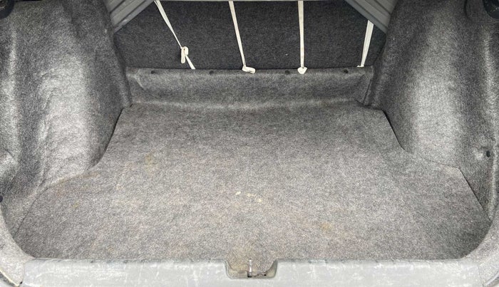 2015 Honda City 1.5L I-DTEC V, Diesel, Manual, 60,469 km, Boot Inside