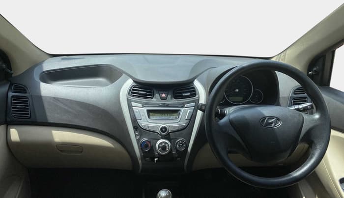 2017 Hyundai Eon MAGNA +, Petrol, Manual, 41,776 km, Dashboard