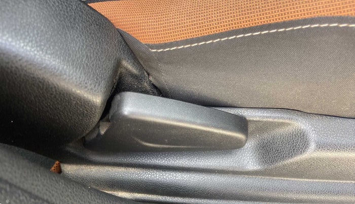 2020 Renault Kwid CLIMBER 1.0 (O), Petrol, Manual, 43,285 km, Driver Side Adjustment Panel