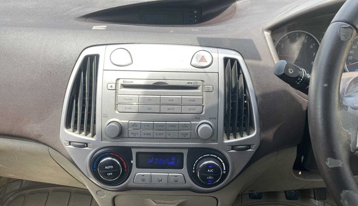 2011 Hyundai i20 SPORTZ (O) 1.2, Petrol, Manual, 1,08,687 km, Air Conditioner
