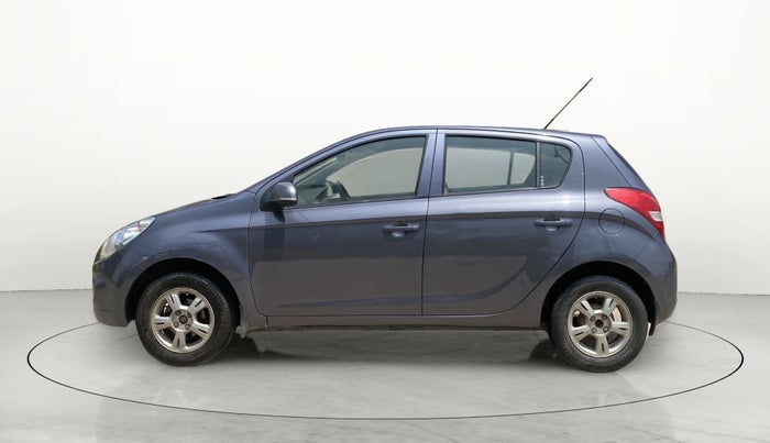 2011 Hyundai i20 SPORTZ (O) 1.2, Petrol, Manual, 1,08,687 km, Left Side