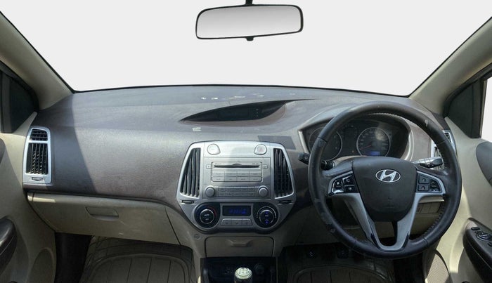 2011 Hyundai i20 SPORTZ (O) 1.2, Petrol, Manual, 1,08,687 km, Dashboard