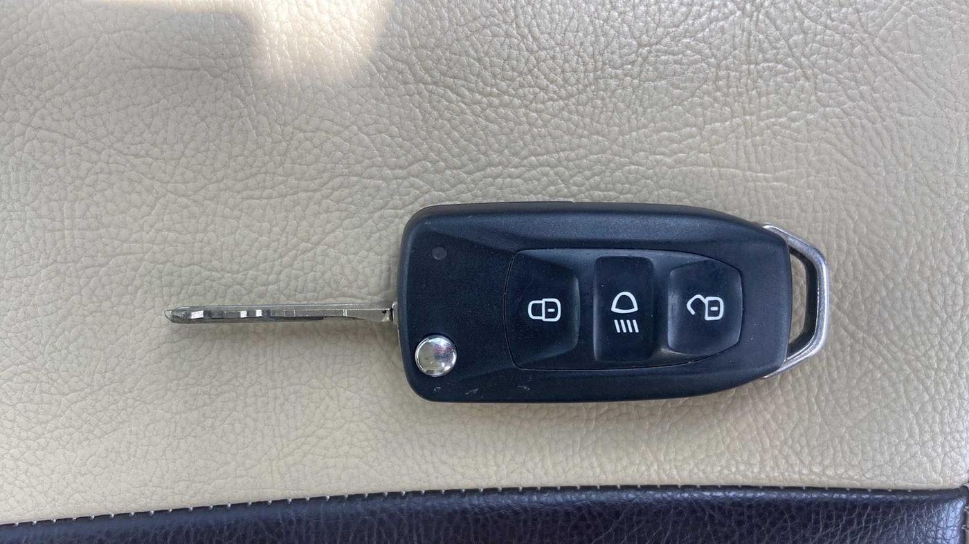 2019 Tata TIGOR XZA PETROL, Petrol, Automatic, 15,188 km, Key Close Up