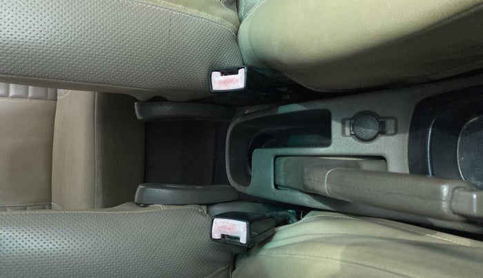 2010 Hyundai i10 SPORTZ 1.2, Petrol, Manual, 72,999 km, Driver Side Adjustment Panel