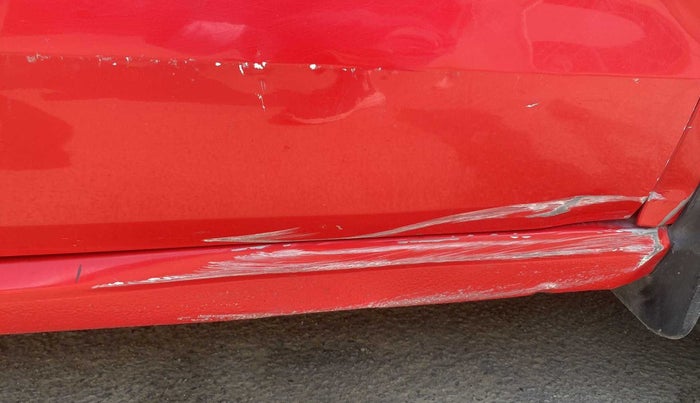 2018 Volkswagen Polo GT TSI AT, Petrol, Automatic, 1,12,625 km, Right running board - Slightly dented