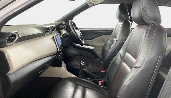 2021 Nissan MAGNITE XV MT, CNG, Manual, 61,923 km, Right Side Front Door Cabin