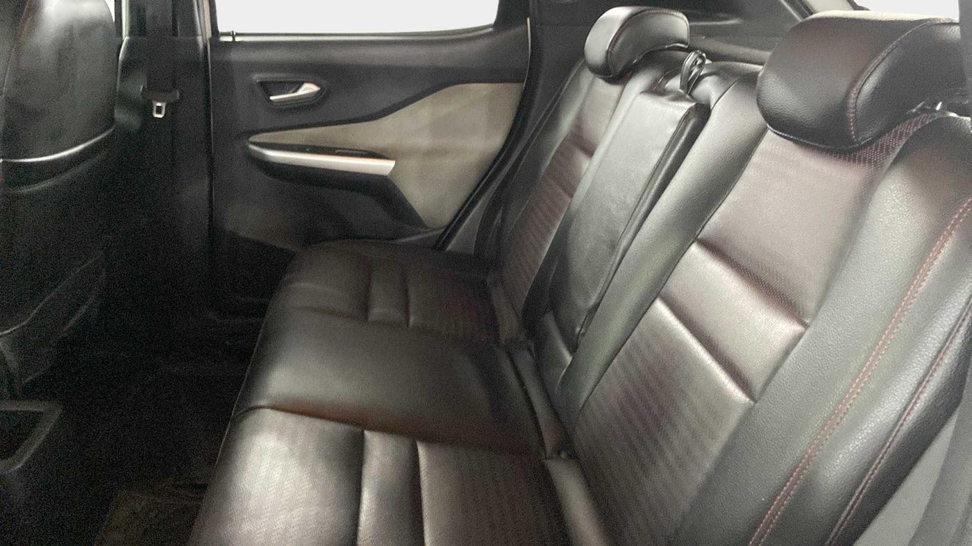 2021 Nissan MAGNITE XV MT, CNG, Manual, 61,923 km, Right Side Rear Door Cabin