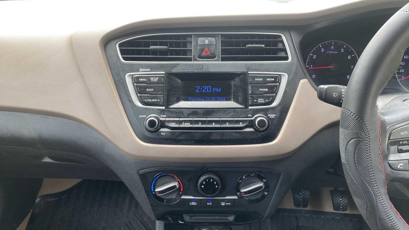 2018 Hyundai Elite i20 SPORTZ 1.2, Petrol, Manual, 73,398 km, Air Conditioner