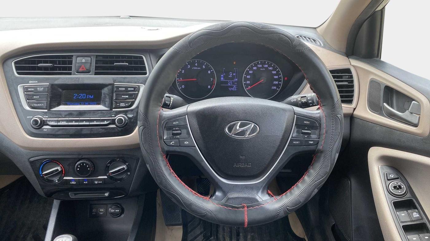 2018 Hyundai Elite i20 SPORTZ 1.2, Petrol, Manual, 73,398 km, Steering Wheel Close Up