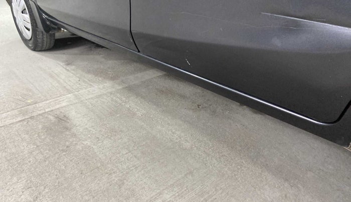 2018 Maruti Alto 800 LXI, Petrol, Manual, 17,672 km, Left running board - Slight discoloration