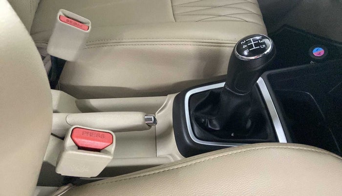 2020 Maruti Dzire VXI, Petrol, Manual, 52,492 km, Gear Lever