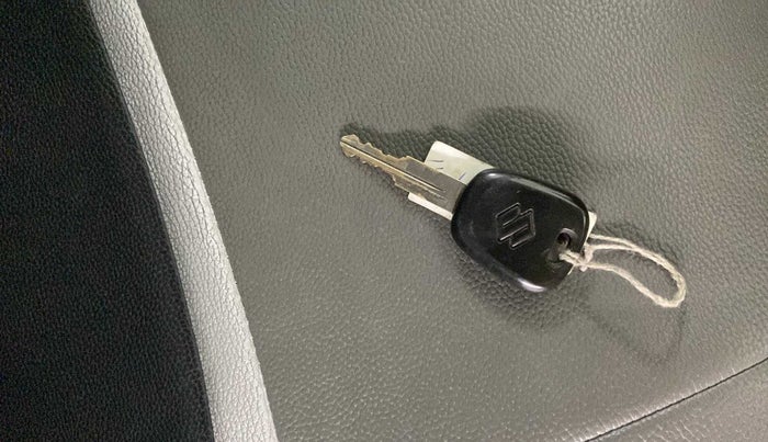 2017 Maruti Alto K10 VXI, Petrol, Manual, 12,218 km, Key Close Up