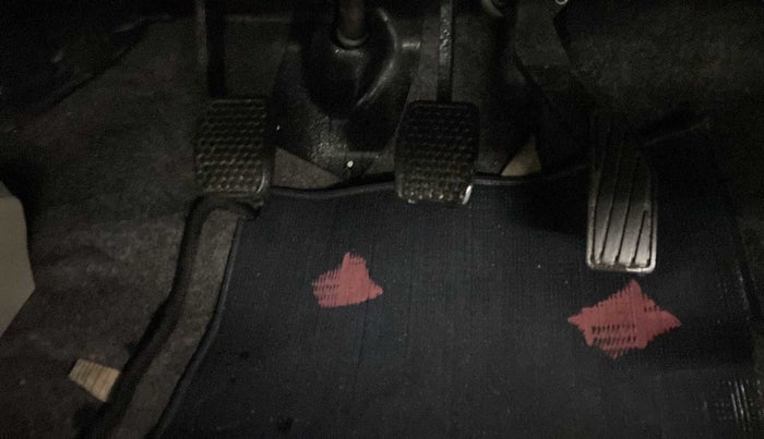 2017 Maruti Alto K10 VXI, Petrol, Manual, 12,218 km, Pedals