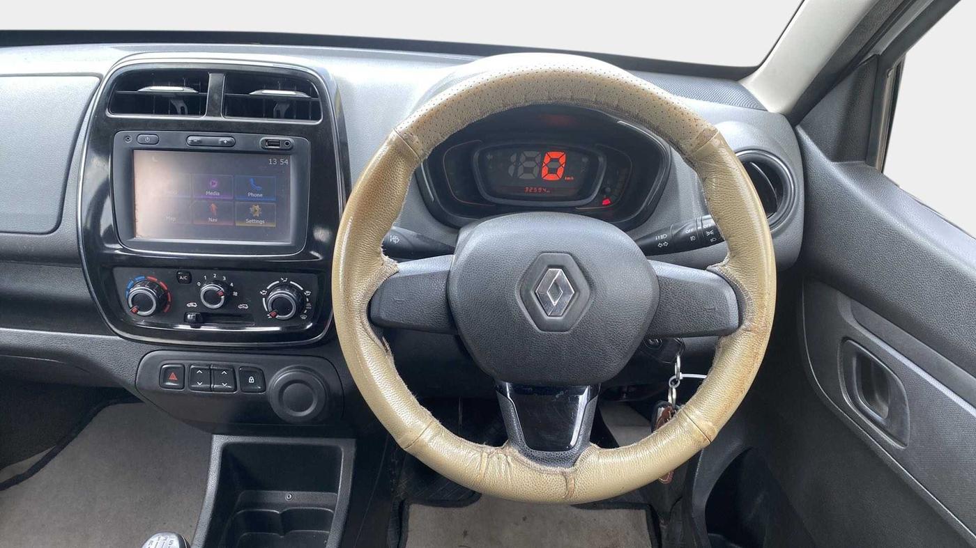 2017 Renault Kwid RXT 1.0, Petrol, Manual, 32,590 km, Steering Wheel Close Up