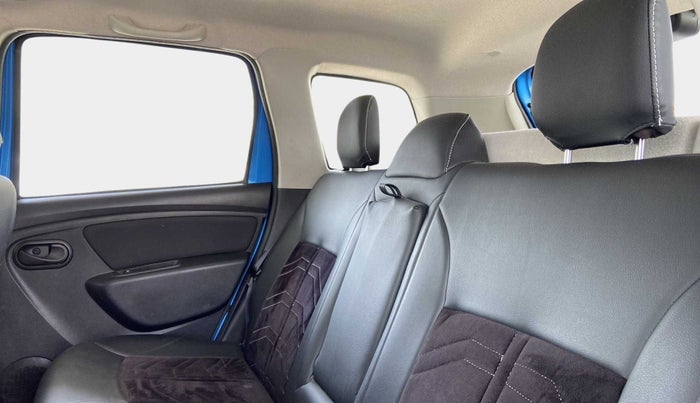2019 Renault Duster RXS OPT CVT, Petrol, Automatic, 74,179 km, Right Side Rear Door Cabin