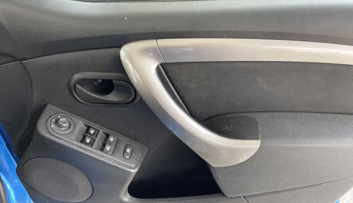 2019 Renault Duster RXS OPT CVT, Petrol, Automatic, 74,179 km, Driver Side Door Panels Control