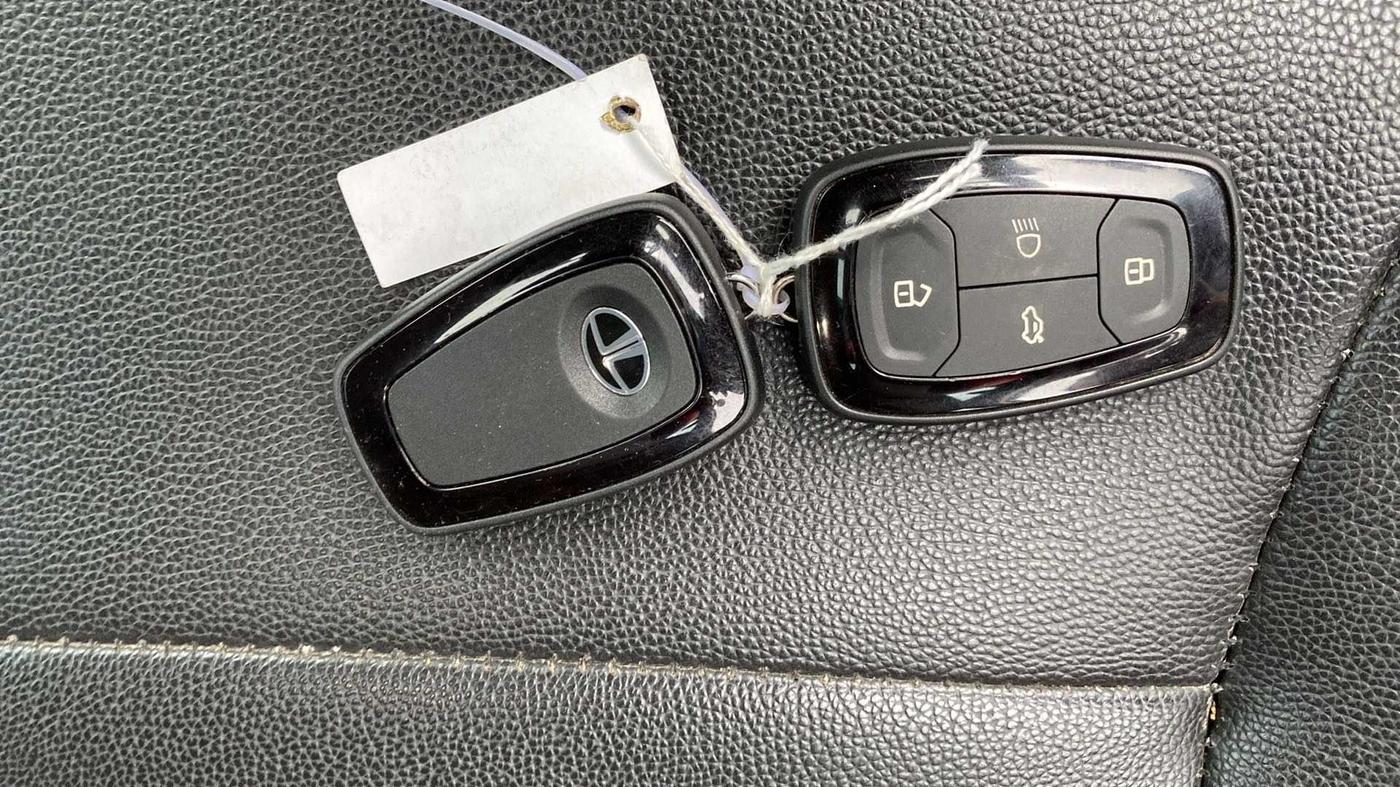 2022 Tata TIGOR XZ PLUS CNG, CNG, Manual, 13,145 km, Key Close Up