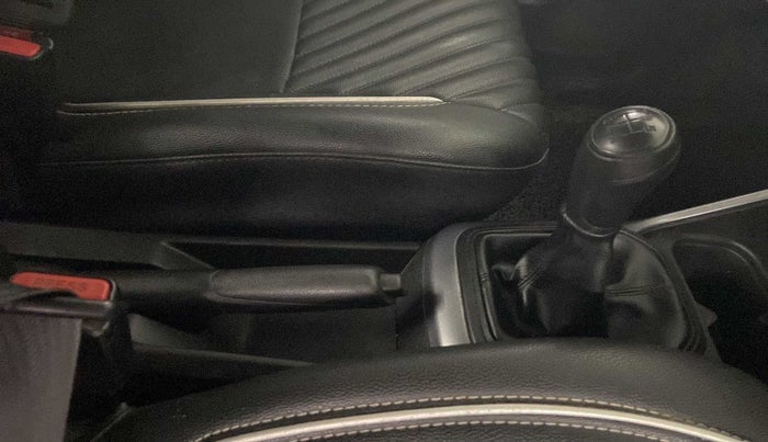 2021 Maruti IGNIS SIGMA 1.2, CNG, Manual, 55,427 km, Gear Lever