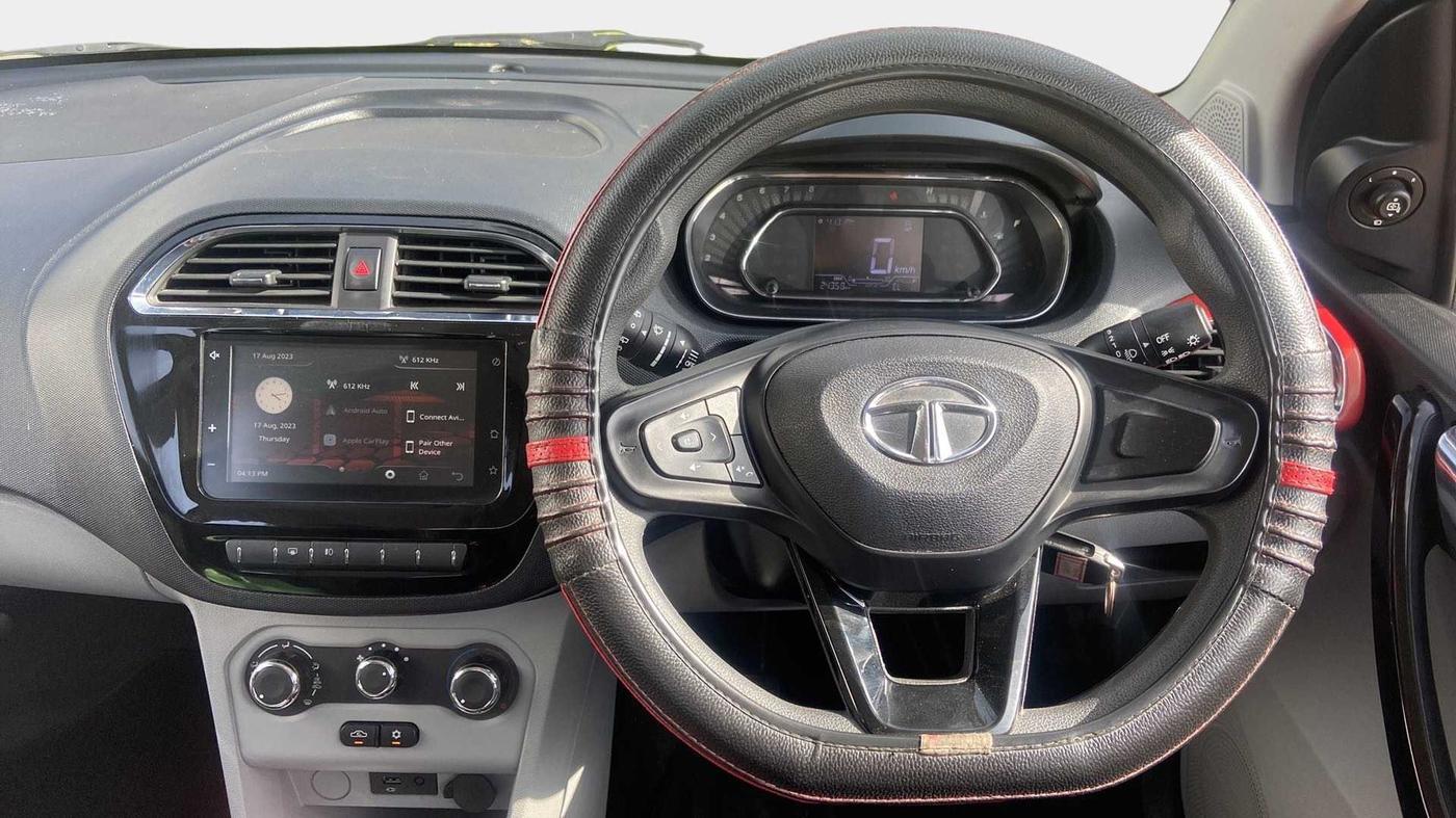 2020 Tata Tiago XZ PETROL, Petrol, Manual, 24,357 km, Steering Wheel Close Up