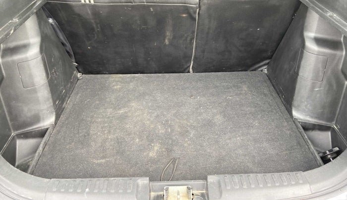 2019 Maruti Vitara Brezza ZDI PLUS AMT, Diesel, Automatic, 74,425 km, Boot Inside