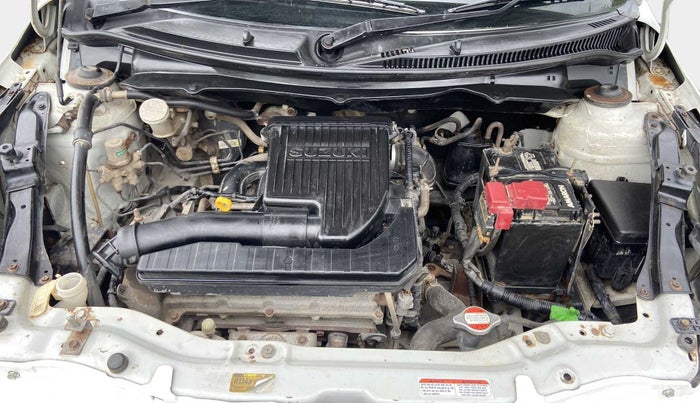 2013 Maruti Swift VXI, Petrol, Manual, 79,055 km, Open Bonet