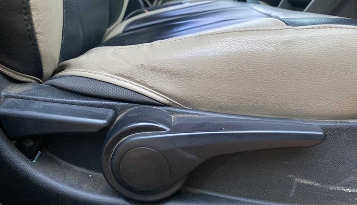 2017 Tata Tiago XZ PETROL, Petrol, Manual, 82,403 km, Driver Side Adjustment Panel