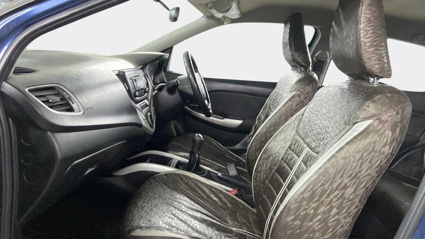 2017 Maruti Baleno DELTA PETROL 1.2, Petrol, Manual, 42,531 km, Right Side Front Door Cabin