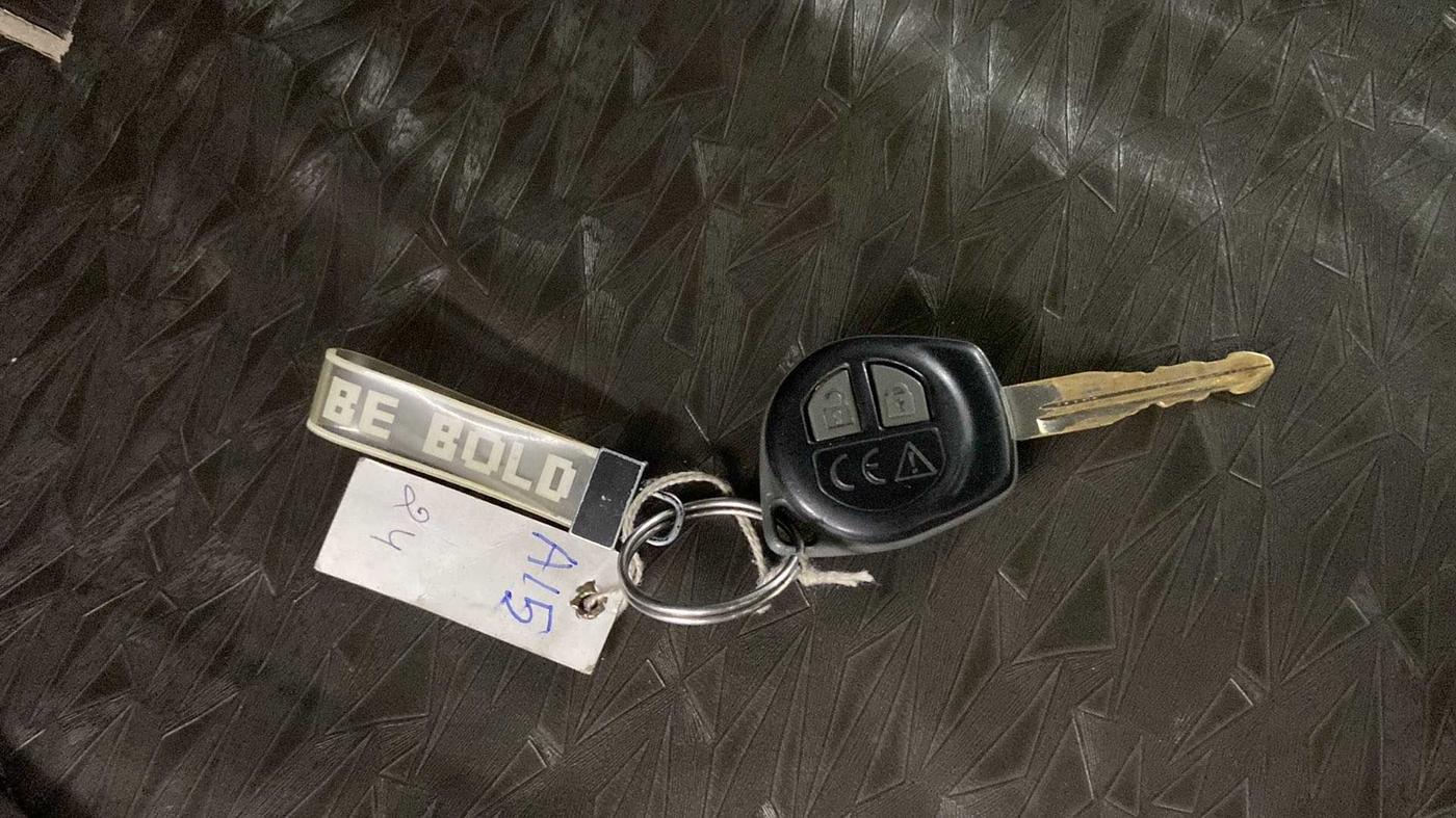 2017 Maruti Baleno DELTA PETROL 1.2, Petrol, Manual, 42,531 km, Key Close Up