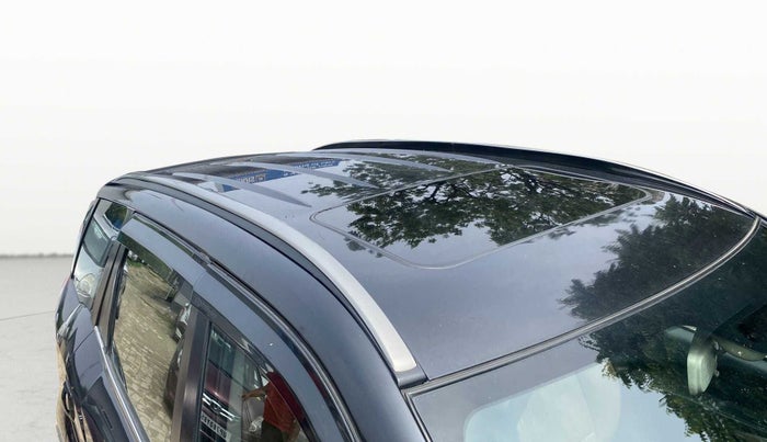 2018 Mahindra XUV500 W11 (O) AWD AT, Diesel, Automatic, 85,663 km, Roof