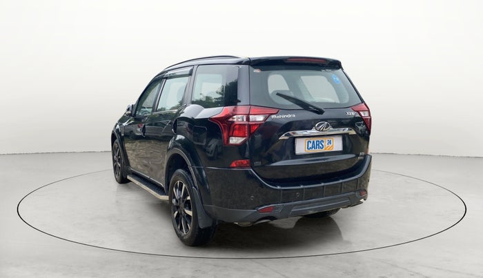 2018 Mahindra XUV500 W11 (O) AWD AT, Diesel, Automatic, 85,663 km, Left Back Diagonal