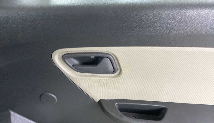 2017 Maruti Alto K10 LXI CNG (AIRBAG), CNG, Manual, 48,923 km, Driver Side Door Panels Control