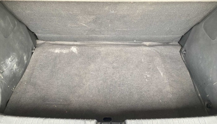 2018 Hyundai Elite i20 ASTA 1.2  CVT, Petrol, Automatic, 43,371 km, Boot Inside