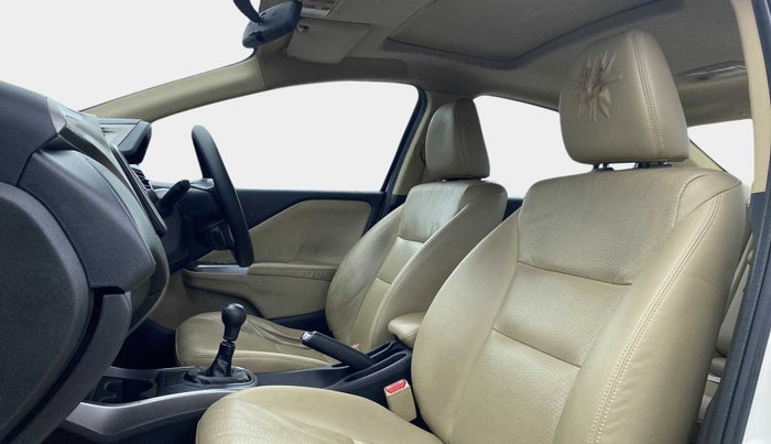 2015 Honda City 1.5L I-VTEC VX, Petrol, Manual, 1,14,655 km, Right Side Front Door Cabin