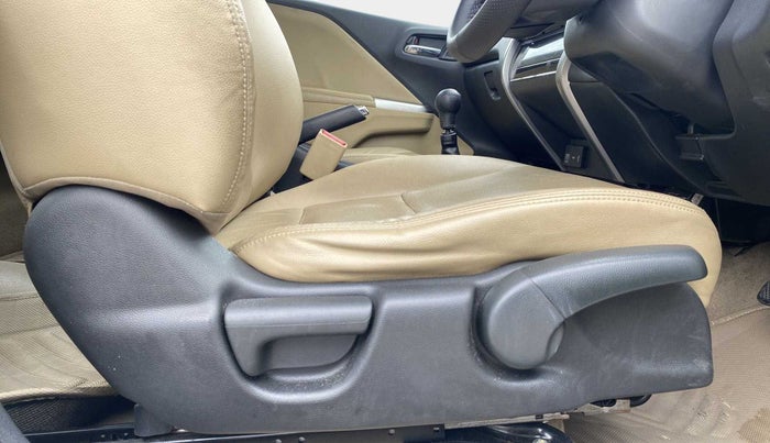 2015 Honda City 1.5L I-VTEC VX, Petrol, Manual, 1,14,655 km, Driver Side Adjustment Panel