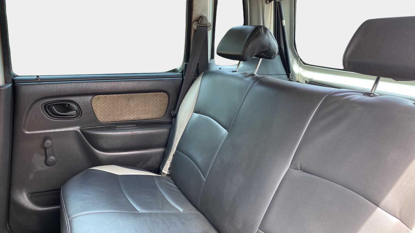 2010 Maruti Wagon R VXI MINOR, Petrol, Manual, 77,292 km, Right Side Rear Door Cabin
