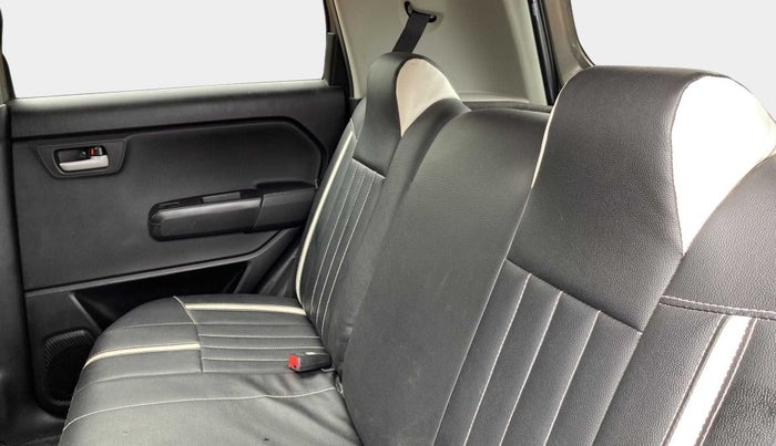 2022 Maruti New Wagon-R VXI CNG 1.0, CNG, Manual, 5,870 km, Right Side Rear Door Cabin