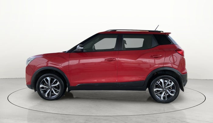 2019 Mahindra XUV300 W8 (O) 1.5 DIESEL AMT, Diesel, Automatic, 1,20,880 km, Left Side