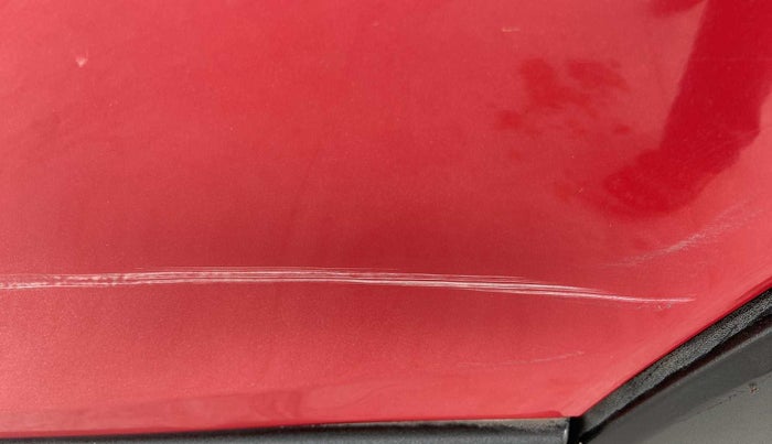 2019 Mahindra XUV300 W8 (O) 1.5 DIESEL AMT, Diesel, Automatic, 1,20,880 km, Rear left door - Minor scratches