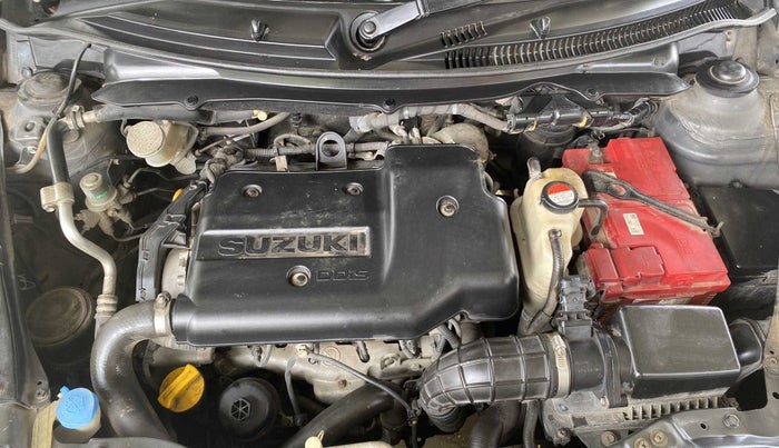 2013 Maruti Swift VDI, Diesel, Manual, 74,264 km, Open Bonet