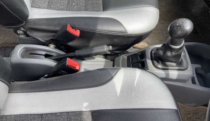 2015 Maruti Alto 800 VXI, Petrol, Manual, 51,024 km, Gear Lever