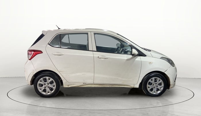 2016 Hyundai Grand i10 MAGNA 1.2 KAPPA VTVT, Petrol, Manual, 48,379 km, Right Side View