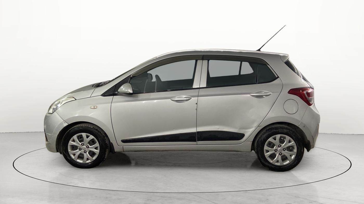 2016 Hyundai Grand i10 MAGNA AT 1.2 KAPPA VTVT, Petrol, Automatic, 62,461 km, Left Side