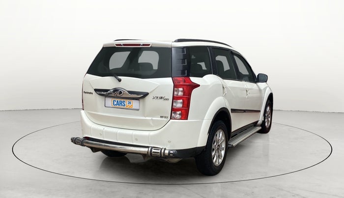 2016 Mahindra XUV500 W10, Diesel, Manual, 73,555 km, Right Back Diagonal