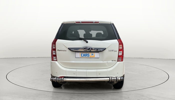 2016 Mahindra XUV500 W10, Diesel, Manual, 73,555 km, Back/Rear