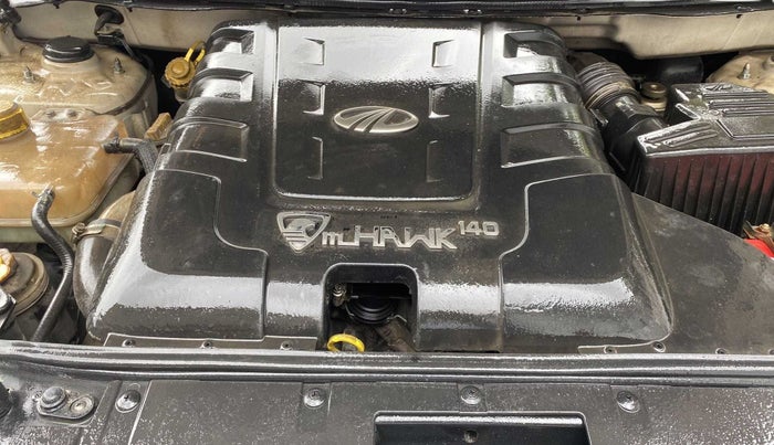 2016 Mahindra XUV500 W10, Diesel, Manual, 73,555 km, Open Bonet