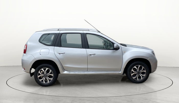 2014 Nissan Terrano XV D THP PREMIUM 110 PS, Diesel, Manual, 82,920 km, Right Side View