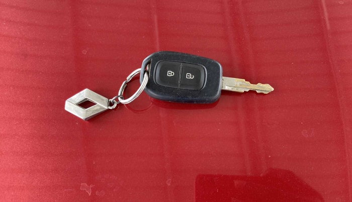 2019 Renault Kwid RXL, Petrol, Manual, 73,970 km, Key Close Up