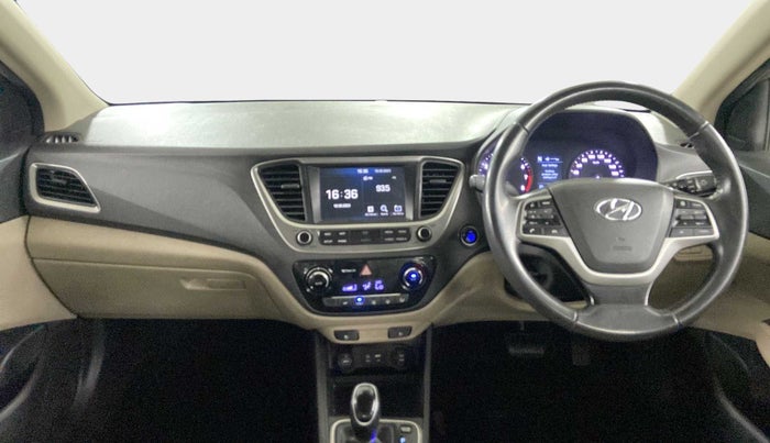 2017 Hyundai Verna 1.6 VTVT SX (O) AT, Petrol, Automatic, 37,337 km, Dashboard